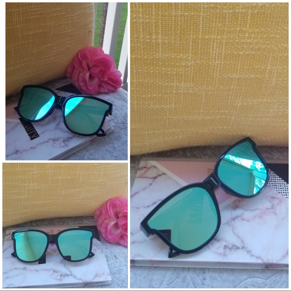 Style trends Just arrived cat mirrors boutique